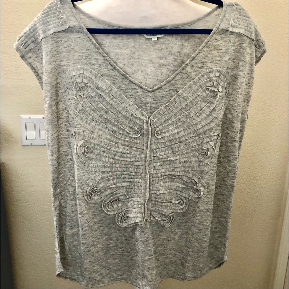 Sundance Gray Short Sleeve Top with Butterfly Design